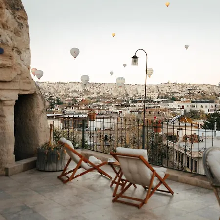 Paradise Cappadocia & Rooftop 2* غوريمِيه