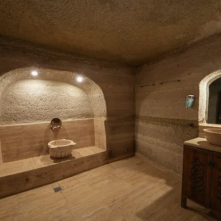 Kro Paradise Cappadocia & Rooftop 2*